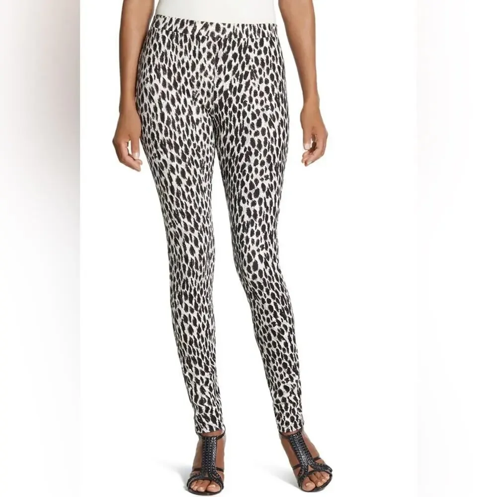 Chicos Women’s Shadow Leopard Medium Weight Ankle Length Legging Chicos Sz 2R 12